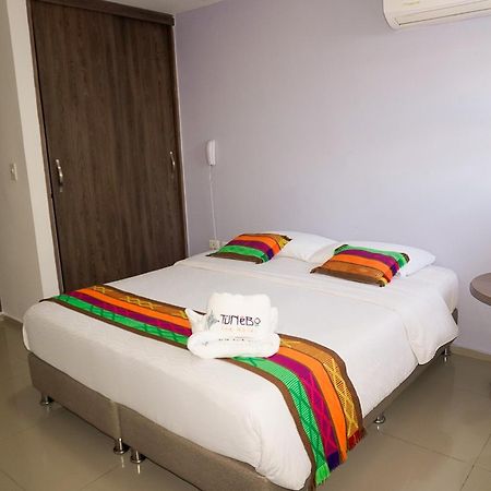 Hotel Tunebo Inn ริออชชา ภายนอก รูปภาพ