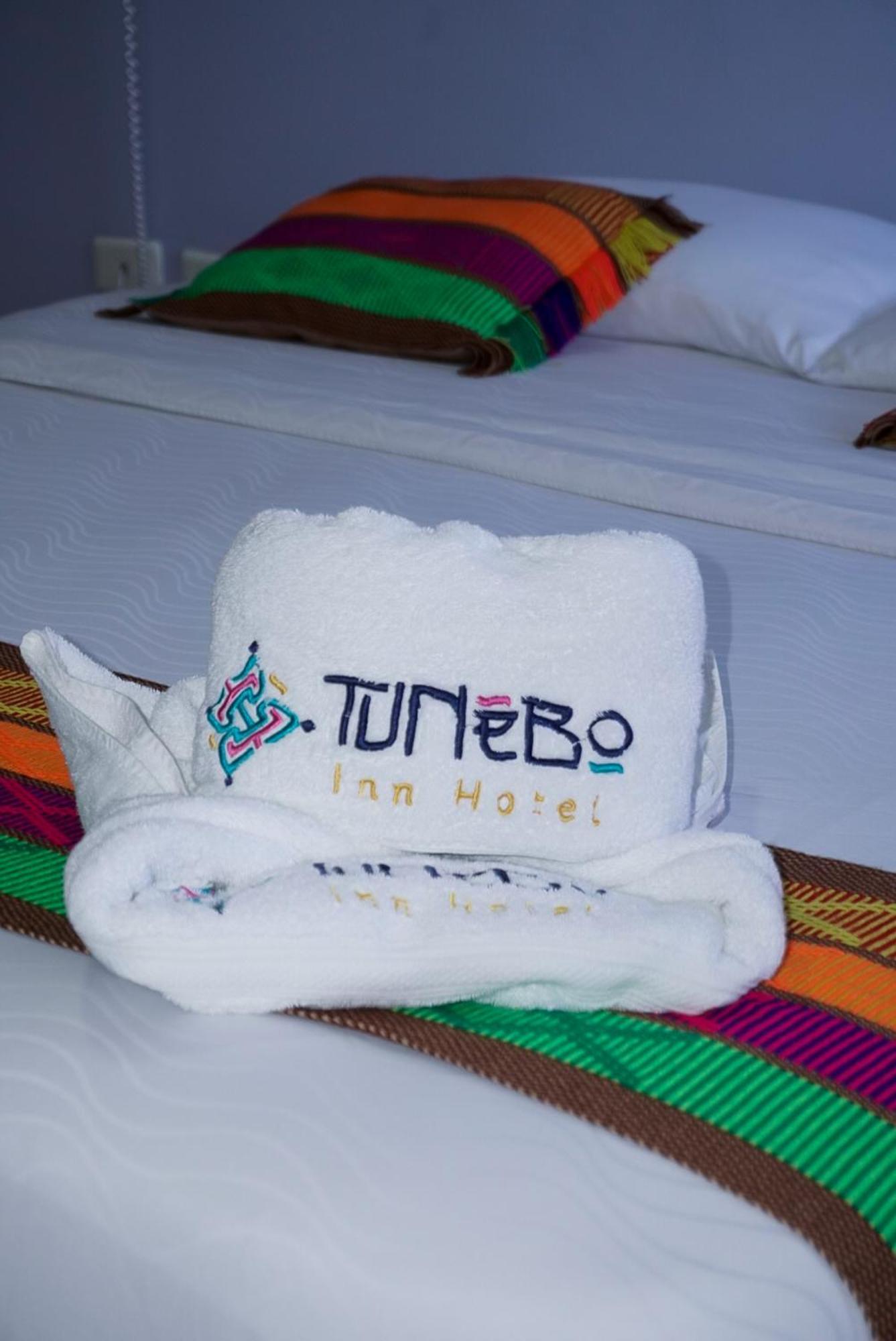 Hotel Tunebo Inn ริออชชา ภายนอก รูปภาพ